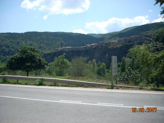 castellforitdelaroca.jpg